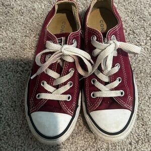 Kids Maroon Converse Size 13